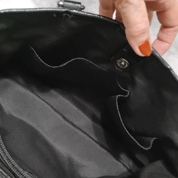 COACH 🐎SIGNATURE C Elegant Black Shoulder Bag! Vintage & EUC💕 - Picture 12 of 15